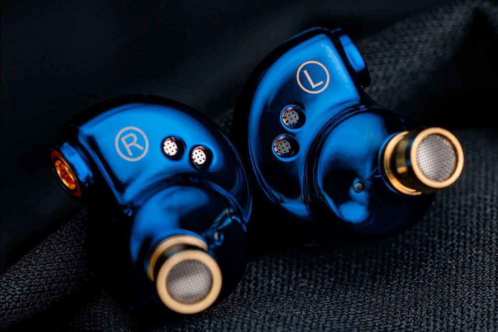 DUNU Falcon Ultra Dynamic Driver Flagship In-ear Headphone - Image 2