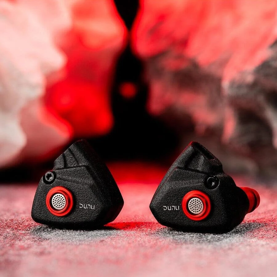 DUNU Titan S 10mm Dynamic Driver IEMs - Image 9