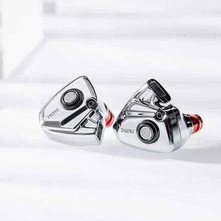 DUNU Titan S 10mm Dynamic Driver IEMs - Image 13