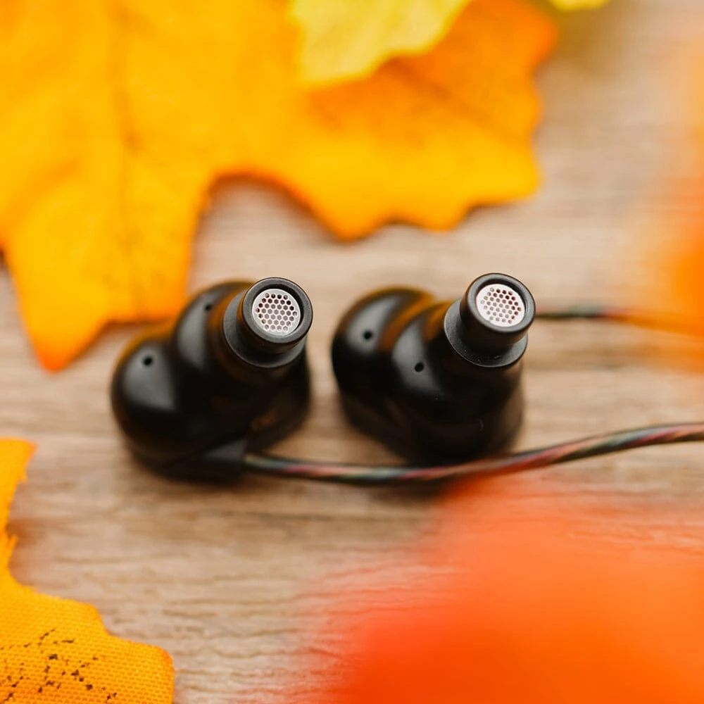 Moondrop CHU Entry Level Wired Dynamic IEM - Image 6